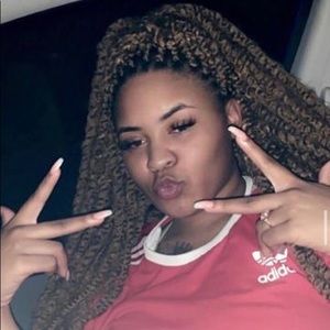 Meet your Posher, Kaylin